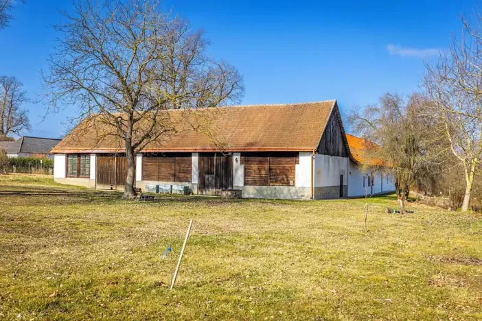 Prodej zemědělské usedlosti, Křelovice, 395 m2