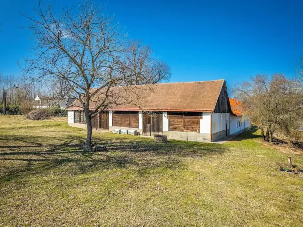 Prodej zemědělské usedlosti, Křelovice, 395 m2