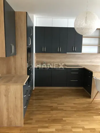 Pronájem bytu 2+kk, Praha - Hloubětín, Saarinenova, 61 m2