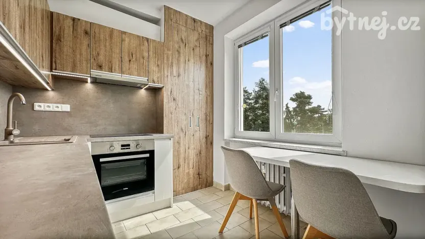 Pronájem bytu 3+1, Olomouc - Nové Sady, Jakoubka ze Stříbra, 68 m2