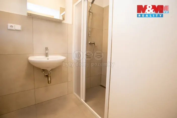 Pronájem bytu 2+kk, Jindřichův Hradec - Jindřichův Hradec III, Václavská, 55 m2