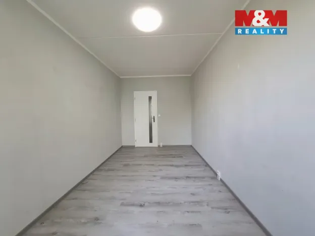 Pronájem bytu 4+1, Praha - Modřany, Vazovova, 87 m2