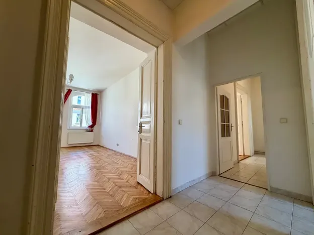 Pronájem bytu 2+1, Praha - Holešovice, Letenské náměstí, 82 m2
