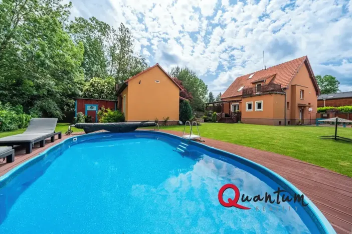 Prodej rodinného domu, Praha - Uhříněves, U Nadýmače, 279 m2