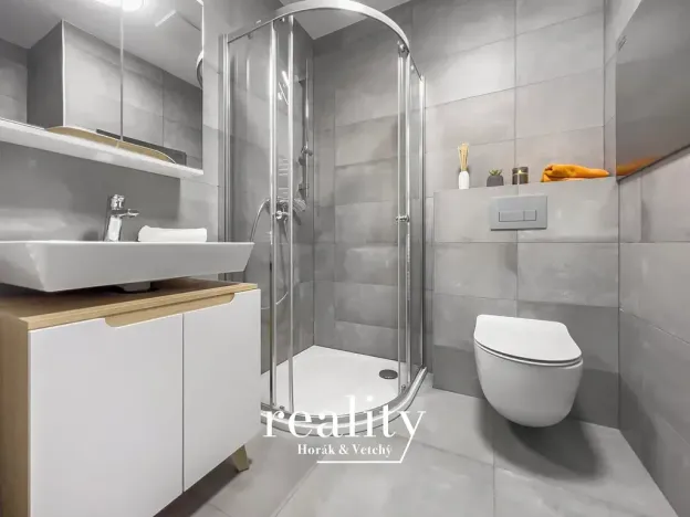 Pronájem bytu 2+kk, Znojmo, Vančurova, 48 m2