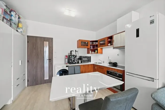 Pronájem bytu 2+kk, Znojmo, Tovární, 62 m2