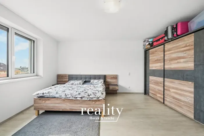 Pronájem bytu 2+kk, Znojmo, Tovární, 62 m2