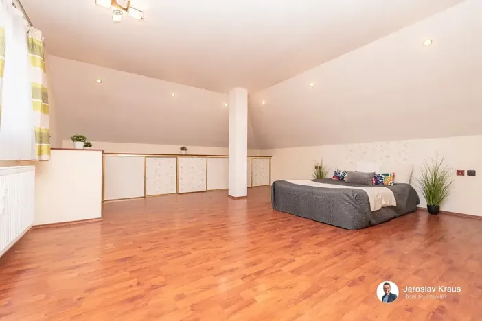 Prodej rodinného domu, Nechanice, Za Kulturním domem, 250 m2