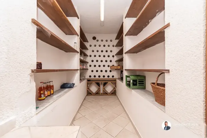 Prodej rodinného domu, Nechanice, Za Kulturním domem, 250 m2