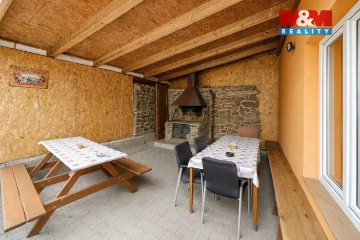 Prodej ubytování, Větrný Jeníkov, 198 m2