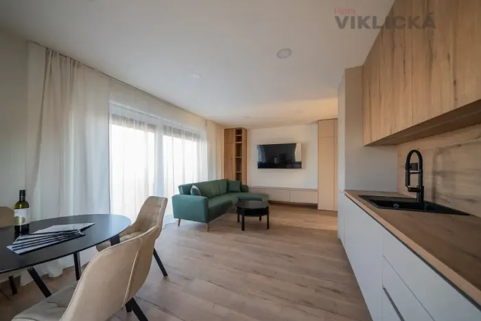 Prodej bytu 2+kk, Zaječí, Hlavní, 60 m2