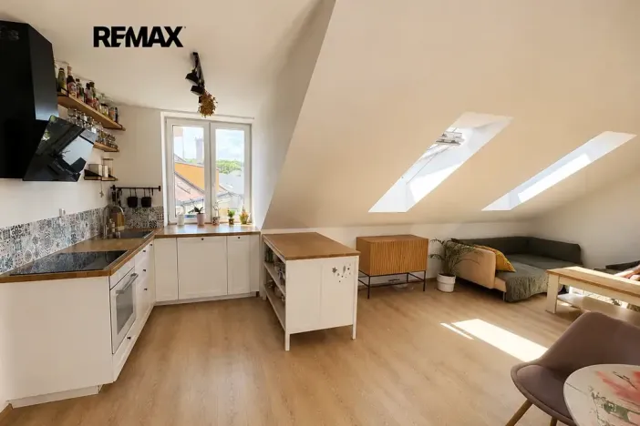 Prodej bytu 2+kk, Kutná Hora, Nádražní, 60 m2