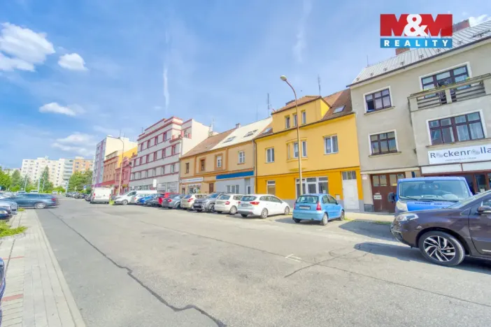 Pronájem bytu 2+1, Plzeň - Doubravka, Zábělská, 35 m2