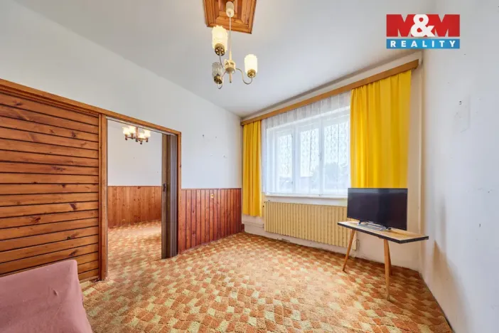 Prodej rodinného domu, Dvůr Králové nad Labem, Sochorova, 200 m2