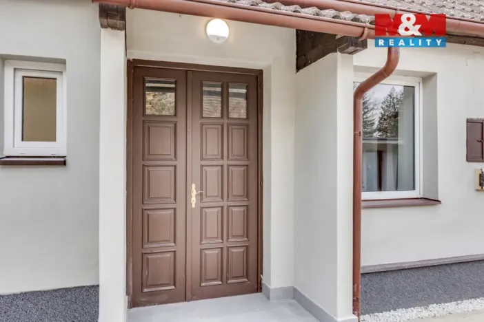 Prodej rodinného domu, Lochovice, 110 m2