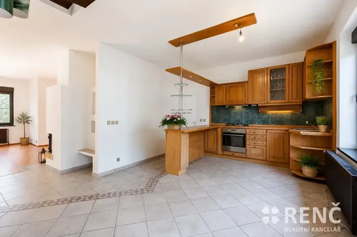 Prodej rodinného domu, Předklášteří, Uhrova, 226 m2