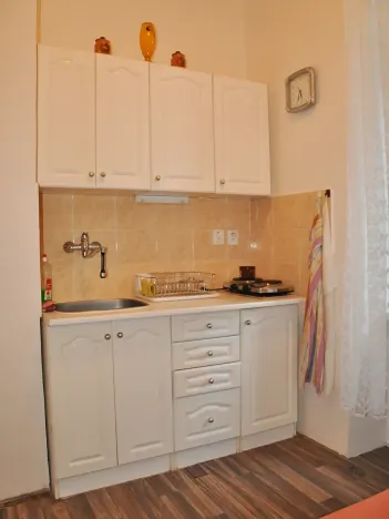 Pronájem bytu 1+kk, Brno, Ptašínského, 18 m2