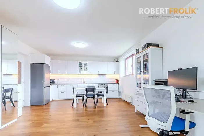 Pronájem bytu 2+kk, Hostivice, Zimní, 62 m2