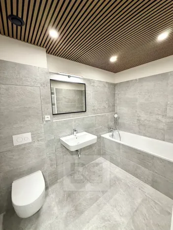 Pronájem bytu 4+kk, Praha - Modřany, Mezi vodami, 123 m2