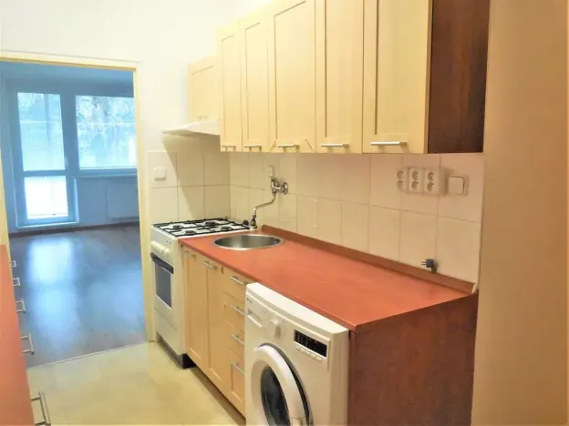 Pronájem bytu 1+kk, Zlín, Družstevní, 32 m2