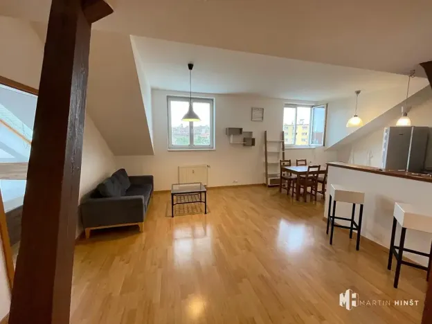 Pronájem bytu 2+kk, Praha - Vršovice, Bělocerkevská, 60 m2