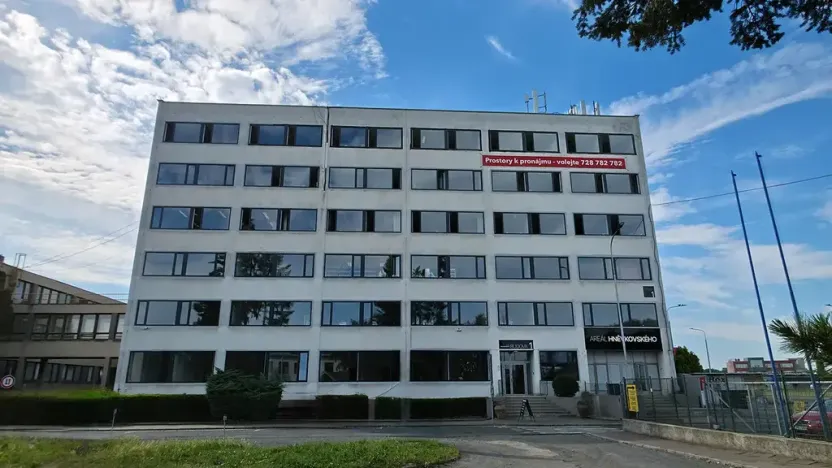 Pronájem kanceláře, Brno, Hněvkovského, 16 m2