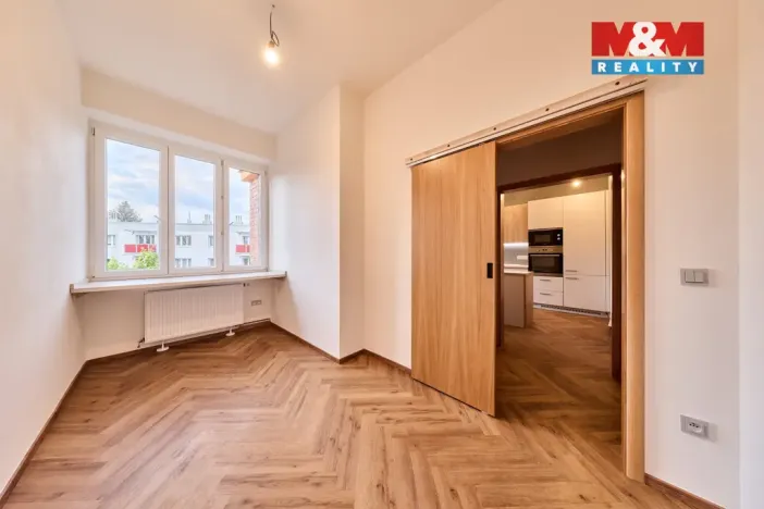 Prodej bytu 2+1, Trutnov - Horní Předměstí, Komenského, 69 m2