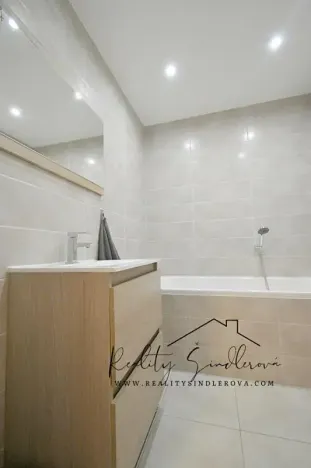Prodej bytu 1+1, Přerov, Tománkova, 43 m2