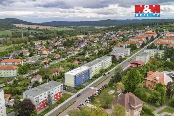 Prodej bytu 3+1, Hrádek - Nová Huť, 1. máje, 67 m2