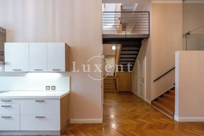 Pronájem bytu 5+kk, Praha - Josefov, Pařížská, 210 m2