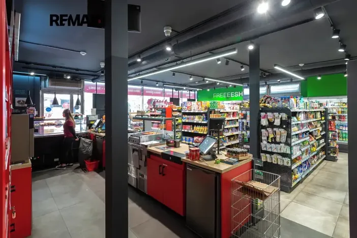 Pronájem obchodního prostoru, Praha - Strašnice, Starostrašnická, 158 m2