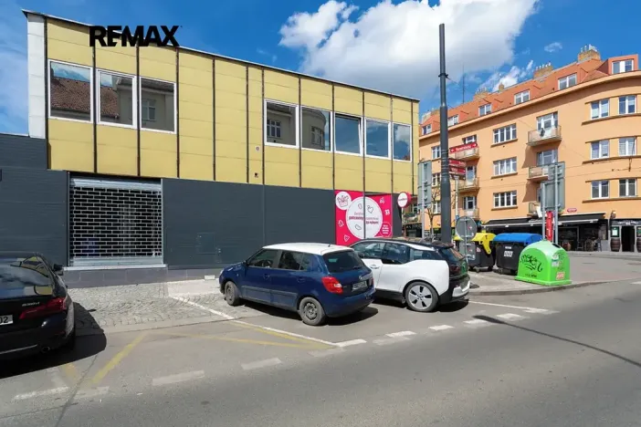Pronájem obchodního prostoru, Praha - Strašnice, Starostrašnická, 158 m2