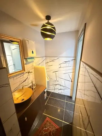 Pronájem restaurace, Praha - Nové Město, Karlovo náměstí, 120 m2