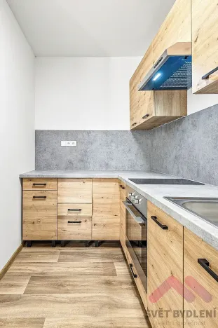 Pronájem bytu 2+kk, Praha - Bohnice, Zelenohorská, 47 m2