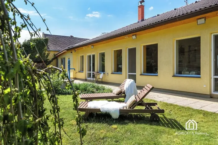 Prodej rodinného domu, Sluhy, 164 m2