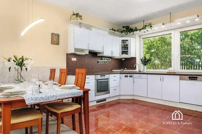 Prodej rodinného domu, Sluhy, 164 m2
