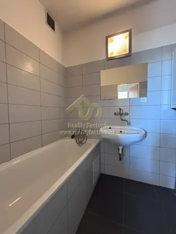 Pronájem bytu 1+1, Plzeň, Karlovarská, 44 m2