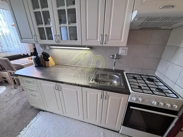 Pronájem bytu 2+1, Plzeň, Komenského, 68 m2