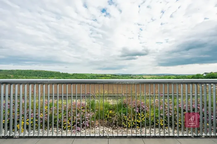 Pronájem bytu 2+kk, Mokrá-Horákov, 63 m2