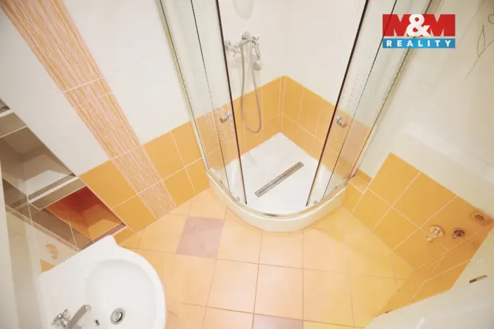 Prodej bytu 3+1, Chomutov, Kamenná, 60 m2