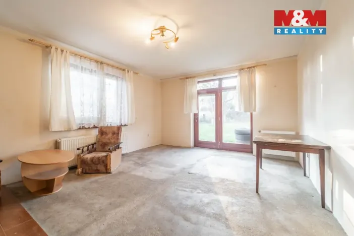 Prodej rodinného domu, Lochovice, 180 m2