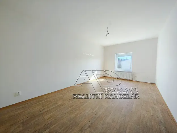 Pronájem bytu 1+1, České Budějovice, 44 m2