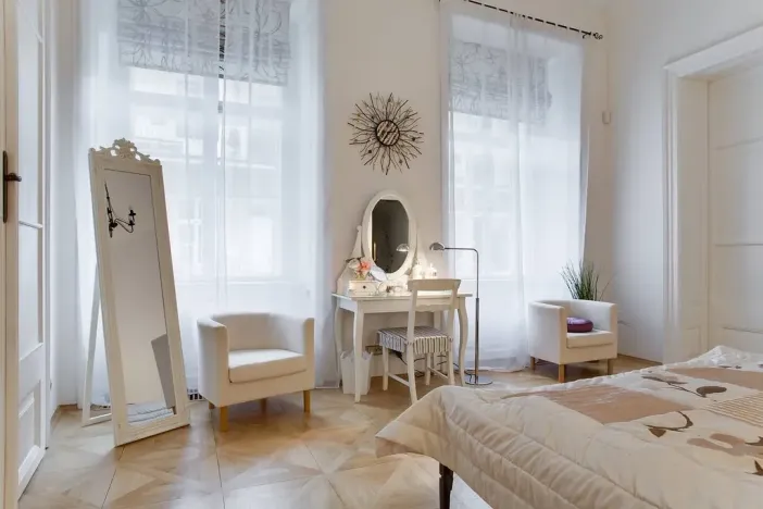 Prodej bytu 2+kk, Praha - Staré Město, Liliová, 100 m2