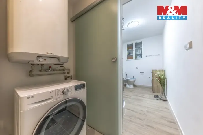 Prodej bytu 4+1, Jablonec nad Nisou, V Luzích, 91 m2