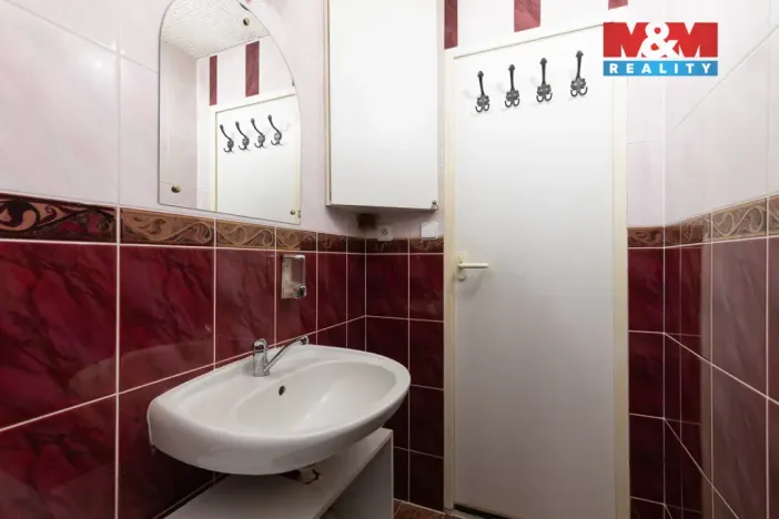 Prodej bytu 2+kk, Ostrava - Bělský Les, Bohumíra Četyny, 52 m2