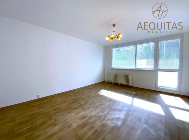 Pronájem bytu 3+1, Liberec, Nezvalova, 70 m2