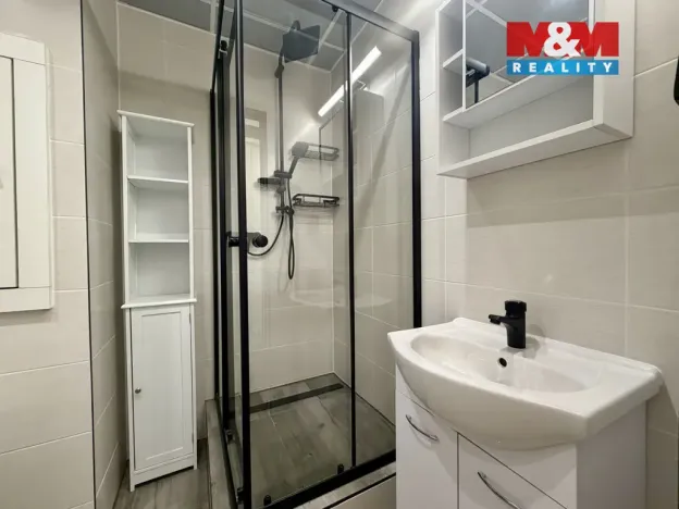 Prodej bytu 1+kk, Most, K. H. Borovského, 27 m2