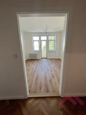 Pronájem bytu 3+kk, Praha - Vršovice, Dukelská, 86 m2