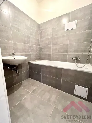 Pronájem bytu 3+kk, Praha - Vršovice, Dukelská, 86 m2