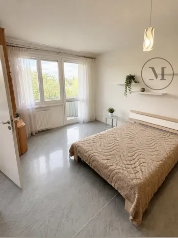 Pronájem bytu 2+kk, České Budějovice, J. Opletala, 38 m2